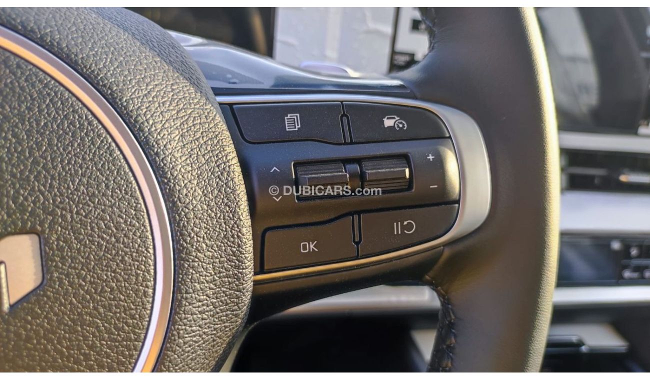 Kia Sportage HI ( i ) 4X2 FWD , 1.6L gasoline,, 4V ,,176 HP  White color 2023