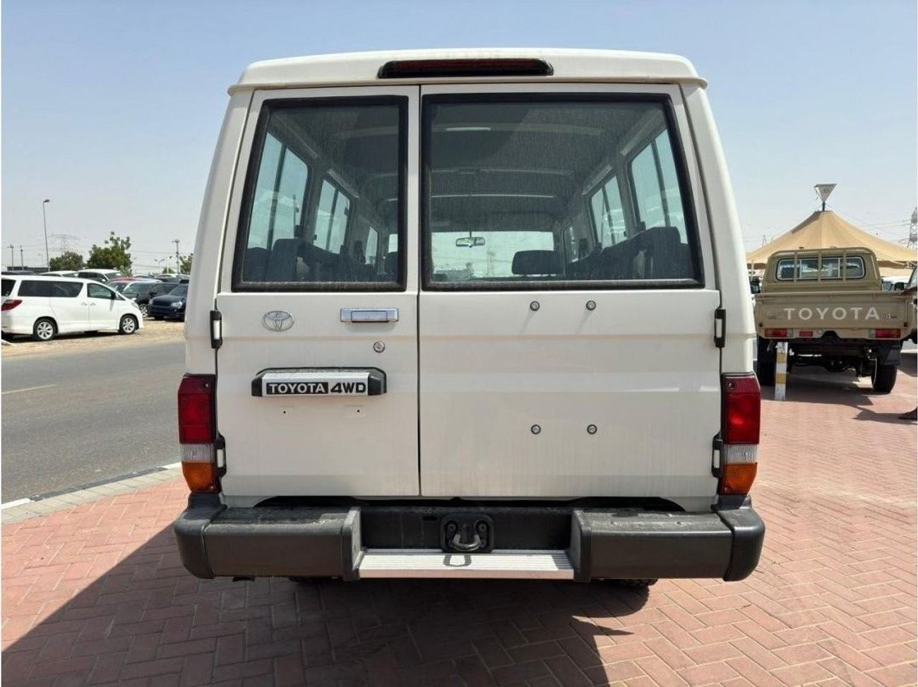 تويوتا لاند كروزر 70 Toyota Land Cruiser78  4.2L