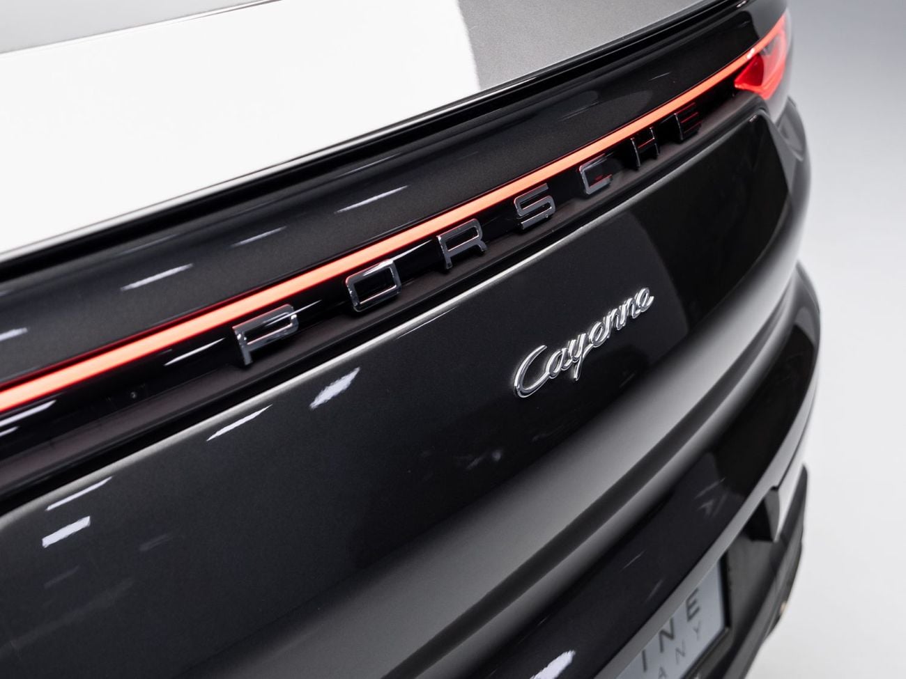 بورش كايان Std 3.0L (340 HP)