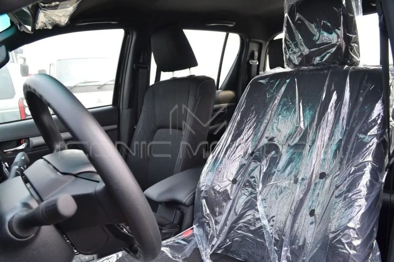 Toyota Hilux 2025 TOYOTA HILUX ADVENTURE 4.0L PETROL