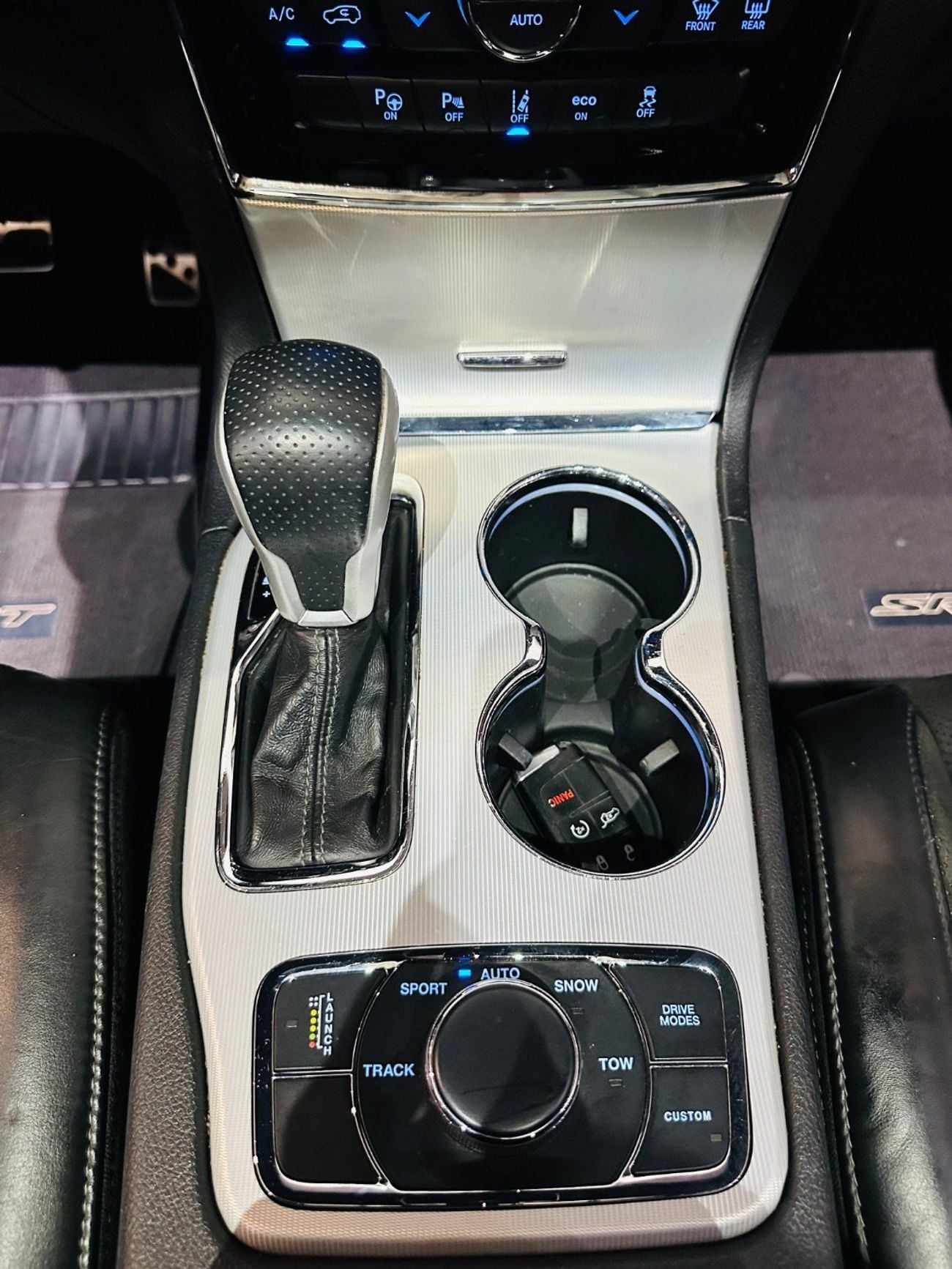 جيب جراند شيروكي SRT 6.4L