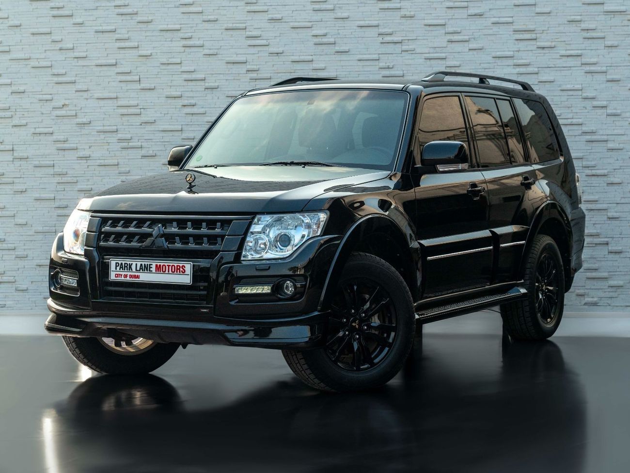 Mitsubishi Pajero AED 2,044 PM • 3.8L SIGNATURE - FINAL EDITION • BRAND NEW • OFFICIAL MITSUBISHI WARRANTY UNTIL 2027