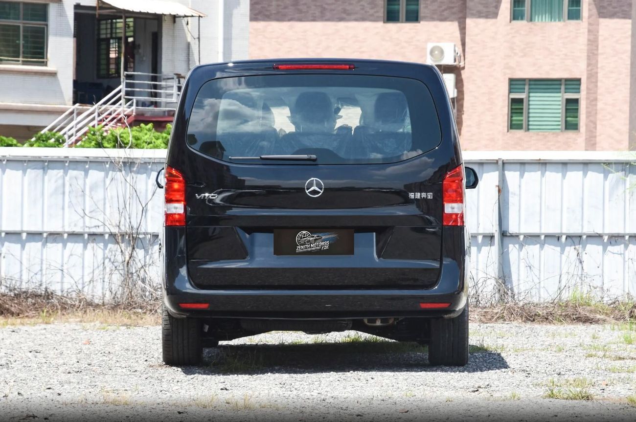 Mercedes-Benz Vito 2.0T Elite 7-seater