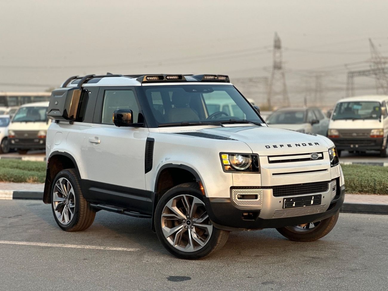 Land Rover Defender P300 90 S 2.0L (5 Seater)