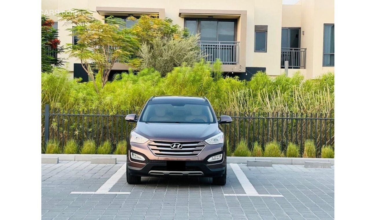 Hyundai Santa Fe || Panoramic Roof || 7 seater || GCC || Well Maintained || BOOKED!!!