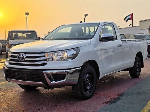 تويوتا هيلوكس  Toyota Hilux Single Cabin 2.4L diesel turbo M/T 2*4 White Color 2026 Model