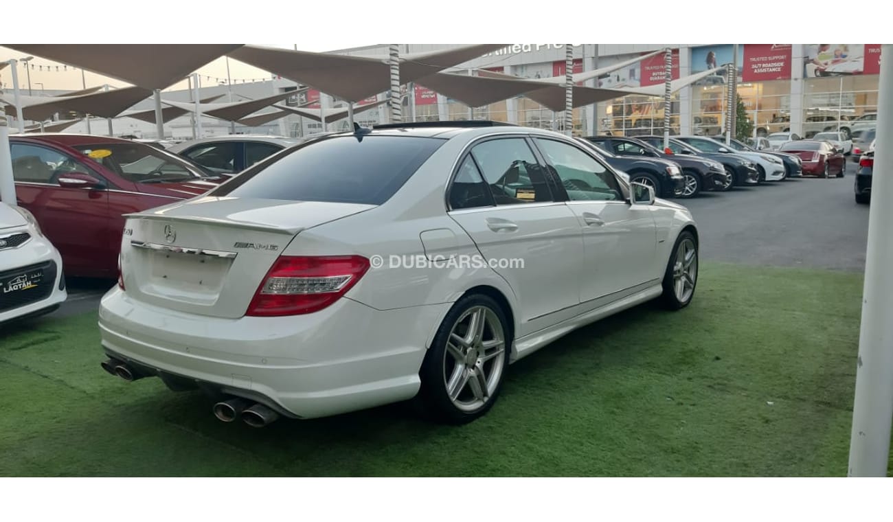 Mercedes Benz C350 Gulf panorama, full option, sensors, back wing, electric chair, white color wheels inside saffron, i