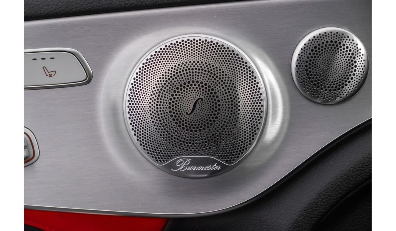 Mercedes-Benz C 63S AMG Std 4.0L Coupe