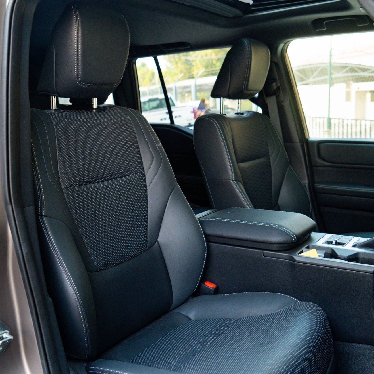 تويوتا برادو PRADO PREMIUM 2.4 L || 2026