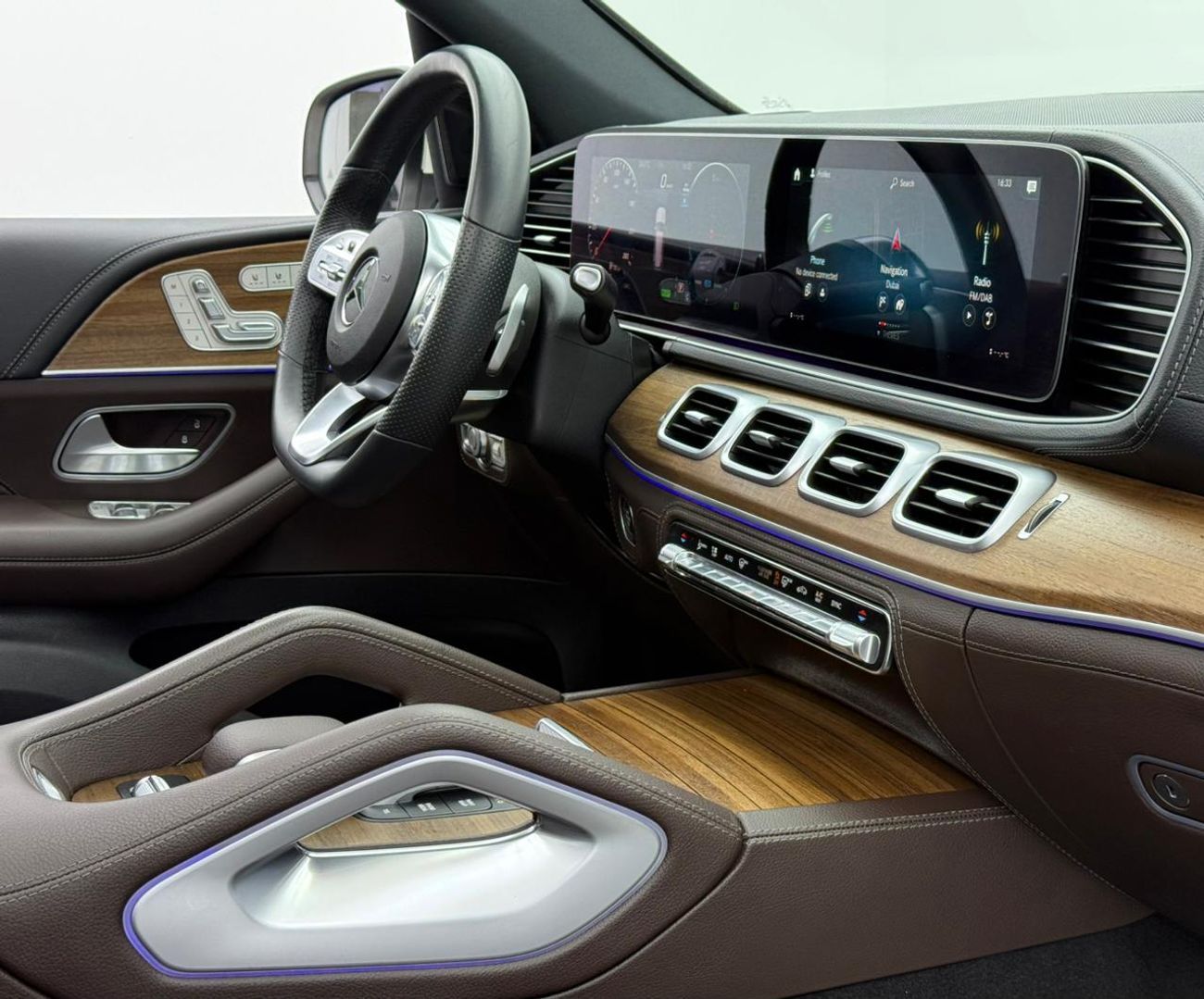 Mercedes-Benz GLS 450 4MATIC 2023 Mercedes Benz GLS450 AMG, 2028 MB Warranty + Service Pack, Low Km, 7 Seater, Fully Loade