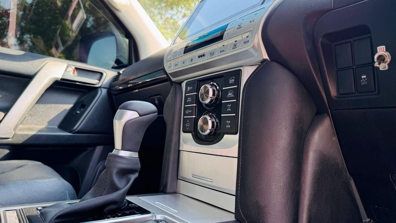 تويوتا برادو LIMGENE BODY KIT INSTALLED | RHD | 2.8L DIESEL ENGINE | (AT) | 2018 | REAR VIEW CAMERA| SUNROOF | WH