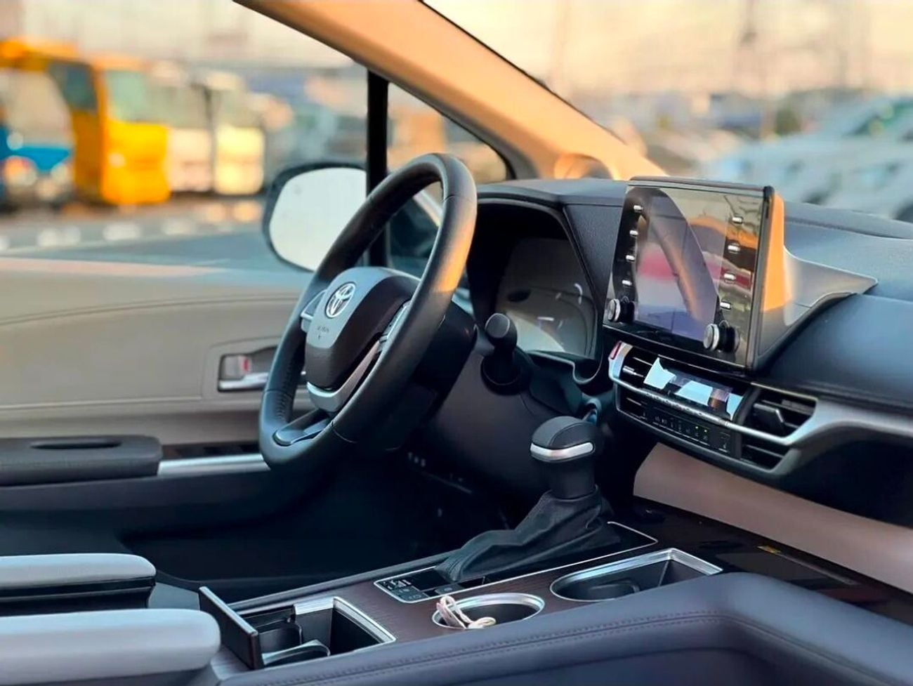 Toyota Sienna 2.5