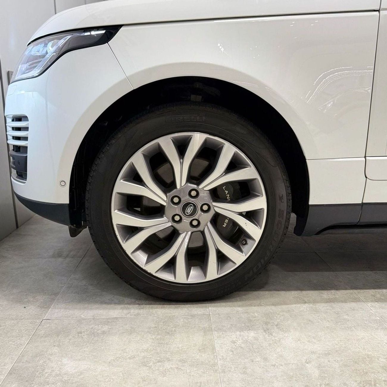 Land Rover Range Rover VOGUE SE Land Rover Range Rover 2020 GCC specs