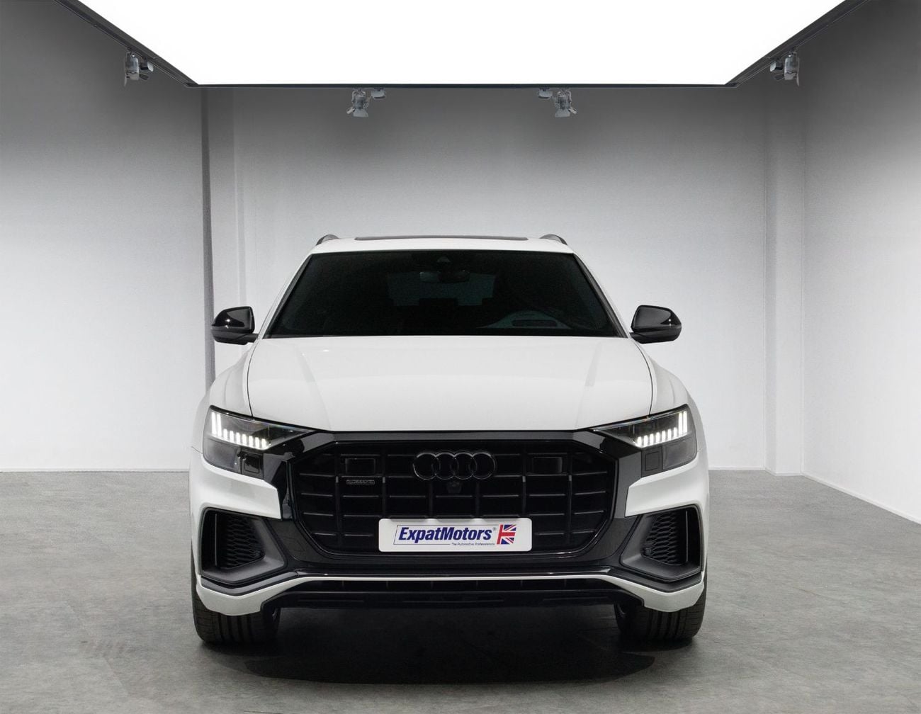 Audi Q8 55 TFSI S-LINE