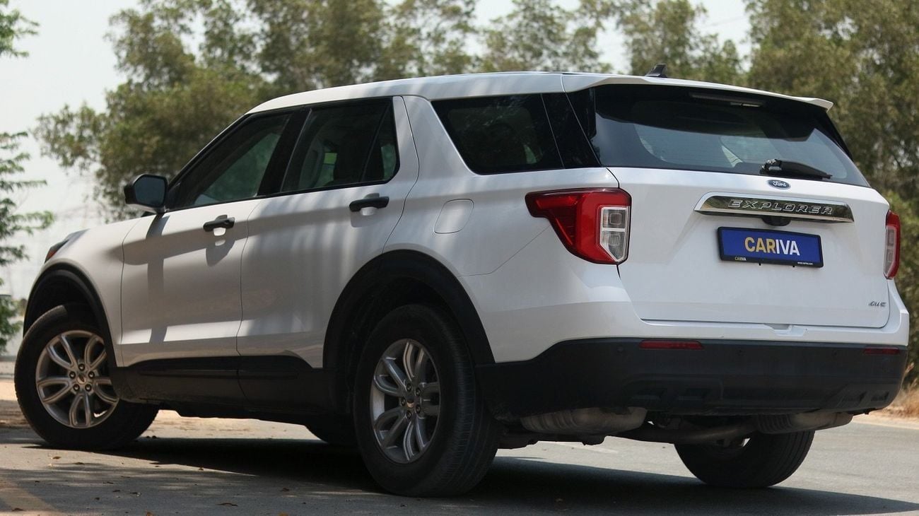 فورد إكسبلورر Base 100A 3.3L 4WD || 24 Months Agency Warranty || Complete service history available