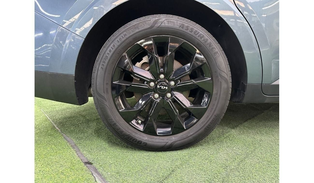 Kia Carnival SXL 3.5L full Option