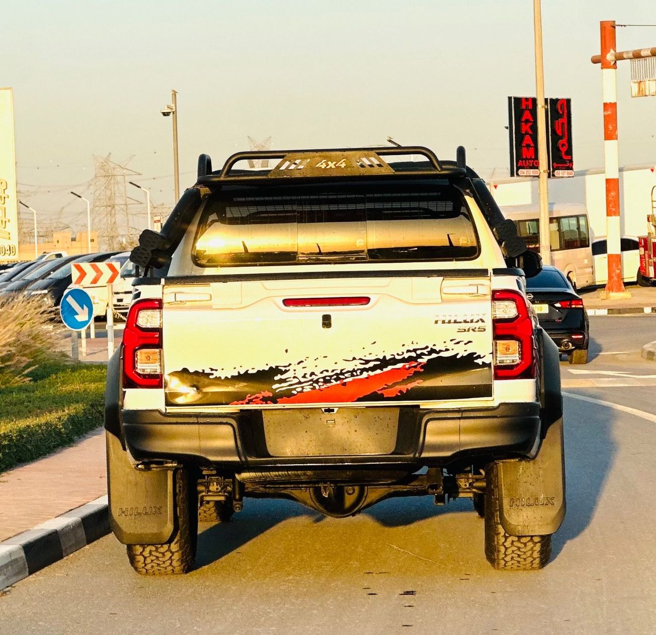 تويوتا هيلوكس GLX 2.7L Double Cab Utility M/T