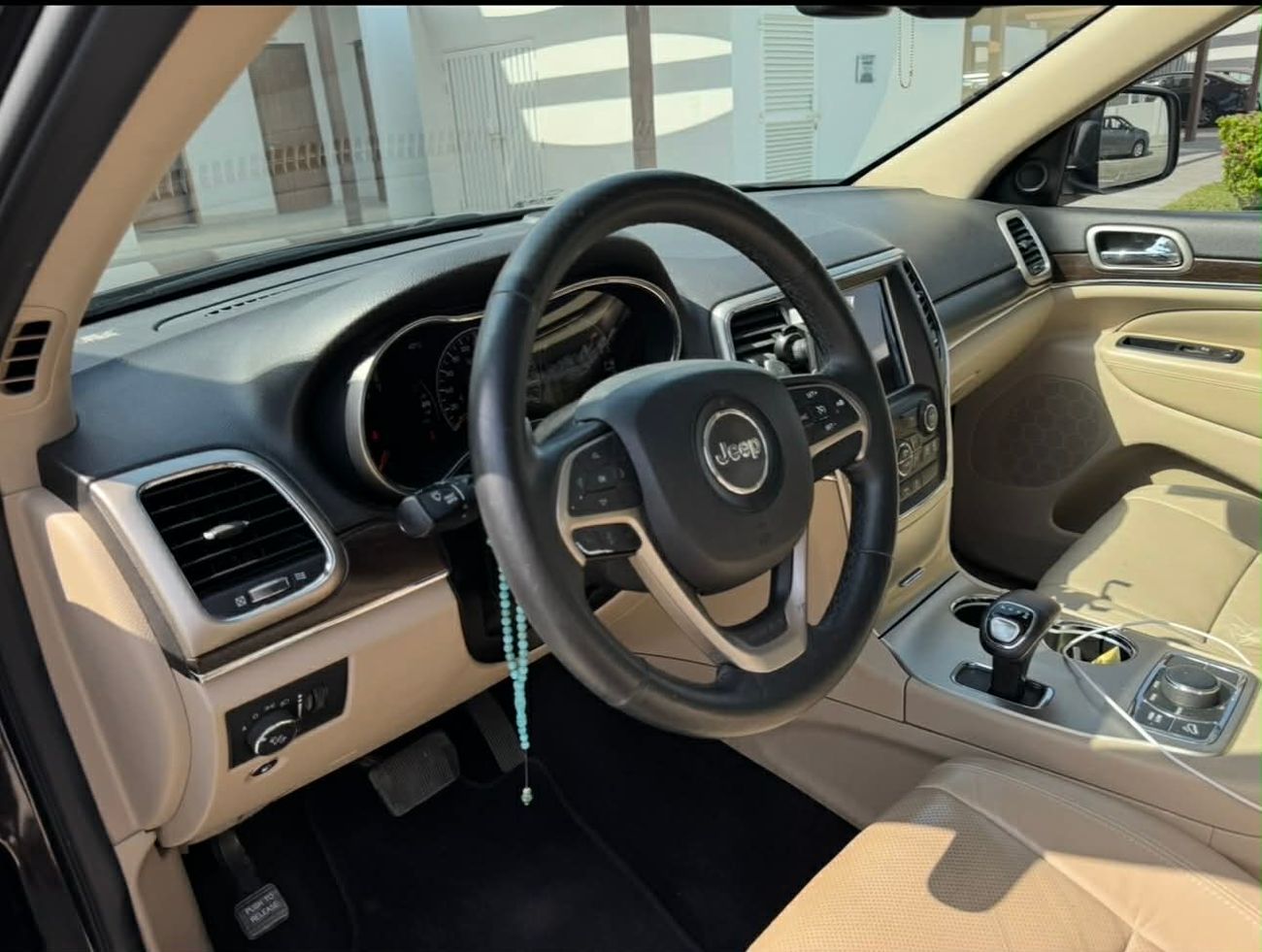 جيب جراند شيروكي