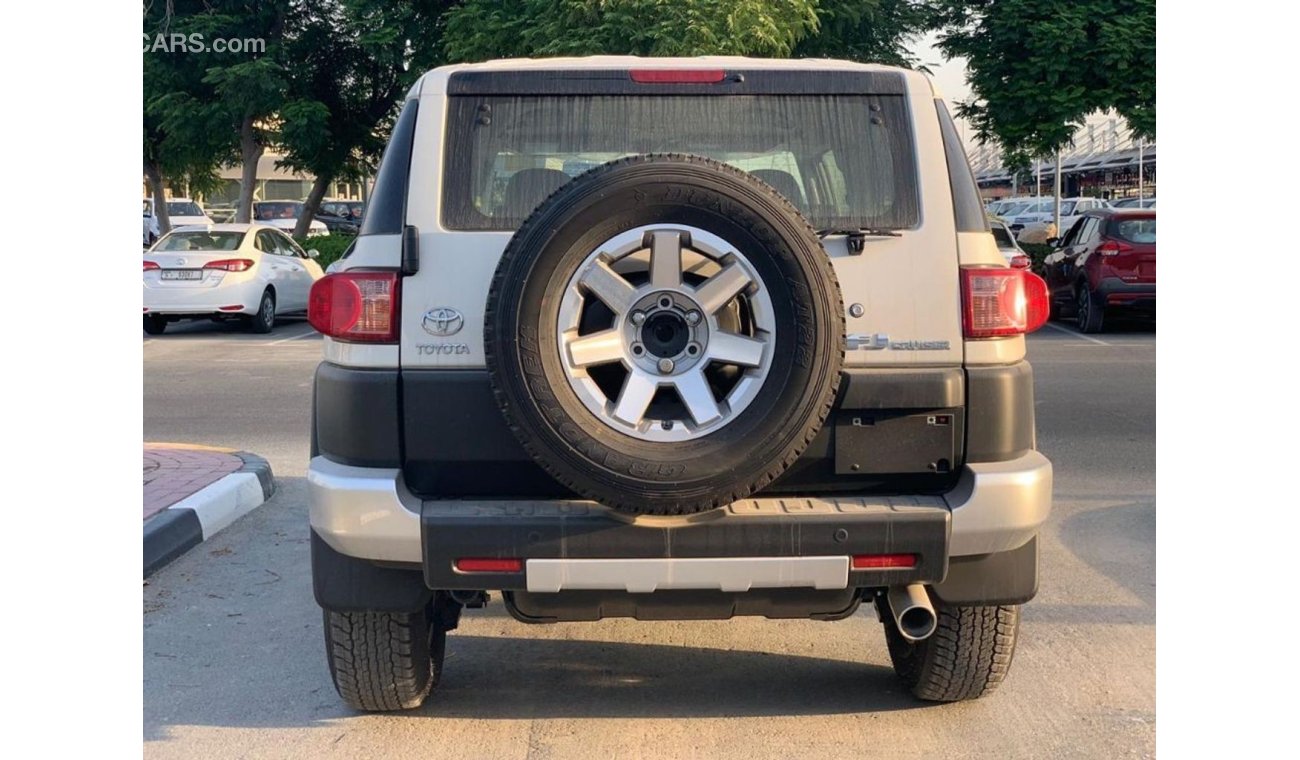 Toyota FJ Cruiser TOYOTA FJ CRUISER MY 2022 SUV 4WD WITH DIFFLOCK & JBL