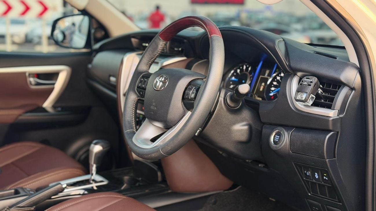 تويوتا فورتونر -