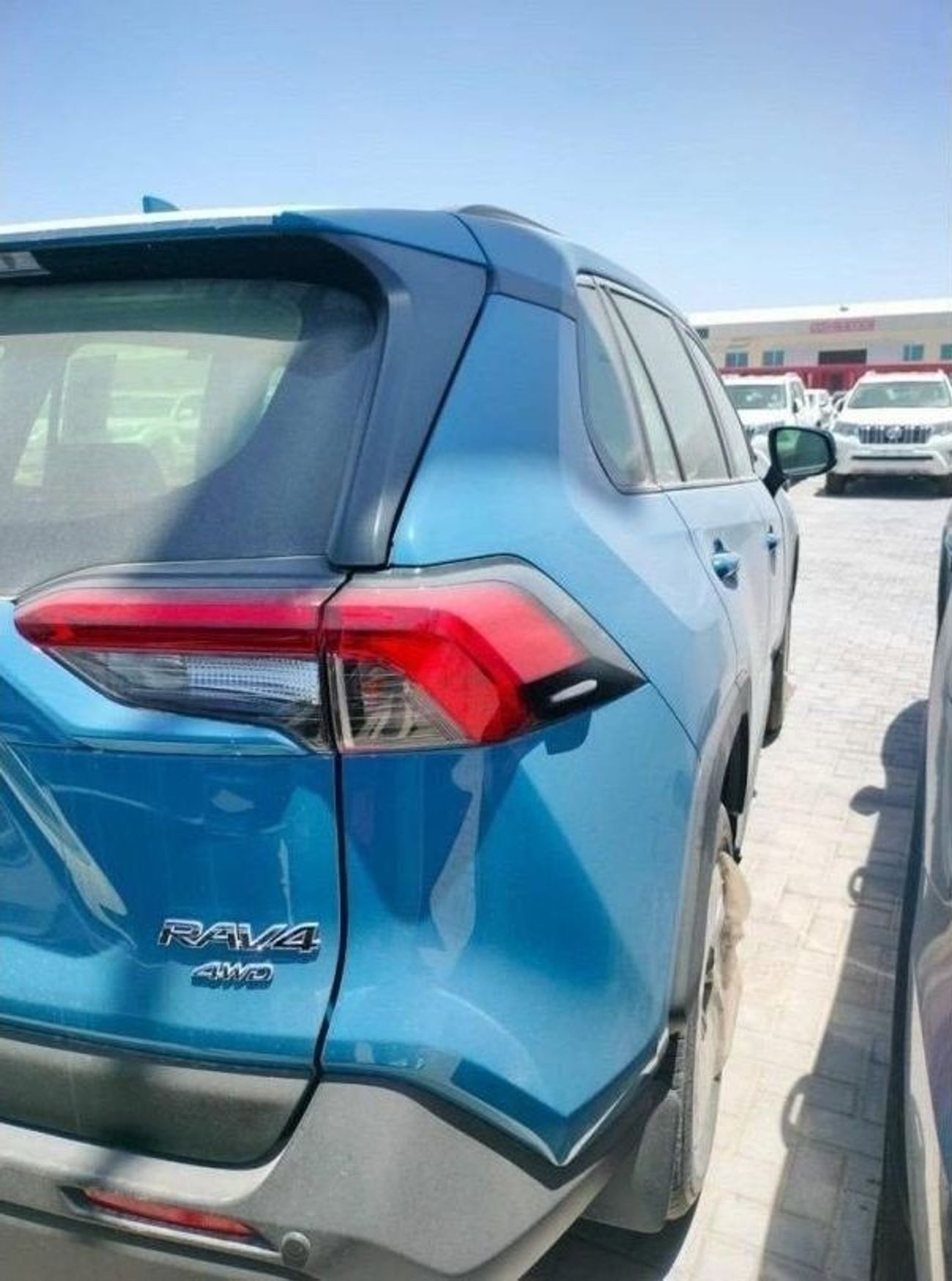 تويوتا راف ٤ RAV4 2.0L 4WD PETROL