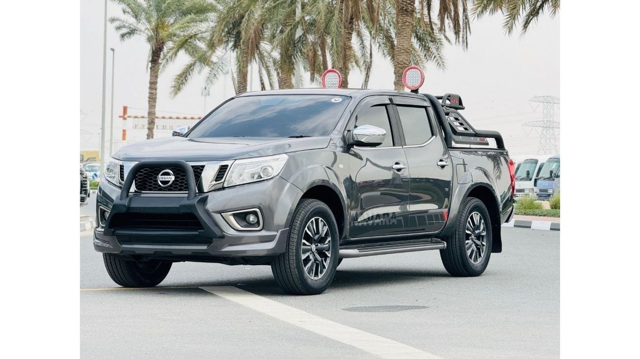 Nissan Navara PREMIUM SPORTS BAR WITH BASKET AND LED LIGHTS | 4 x 4 | PREMIUM TWO TONE LEATHER SEATS | RHD | 2017