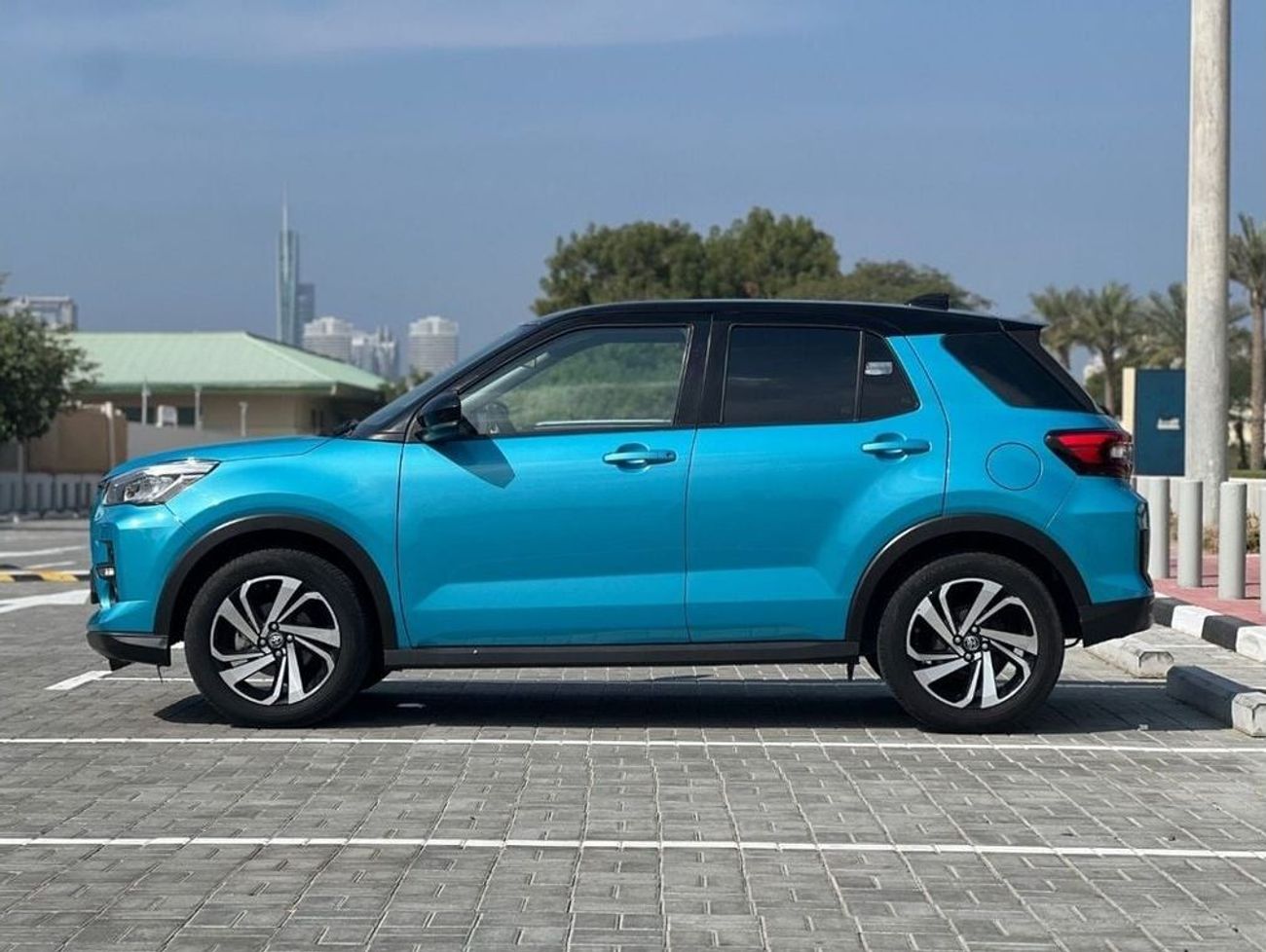 Toyota Raize Turbo G 1.0L Full option