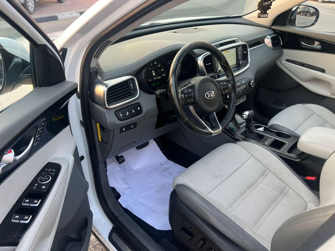 كيا سورينتو 