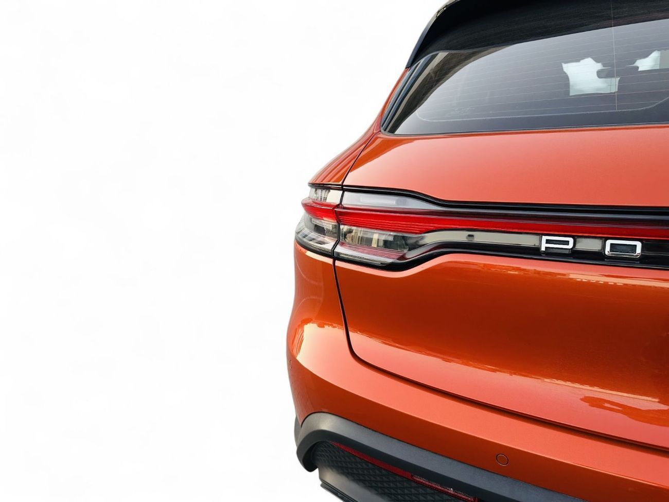 بورش ماكان S 3.0L (340 HP)  V6 A/T | 2024 | GCC SPECS | AGENCY WARRANTY | SERVICE HISTORY | AED 4,560 P/M