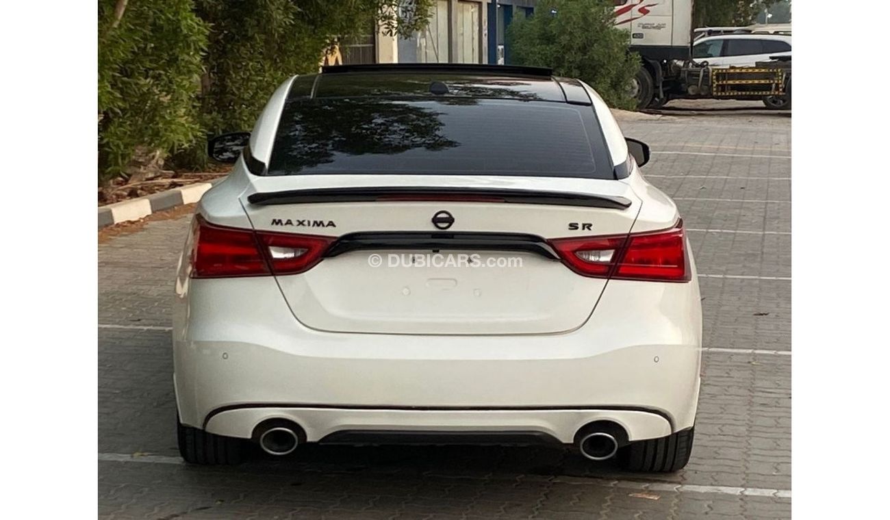 Nissan Maxima SR