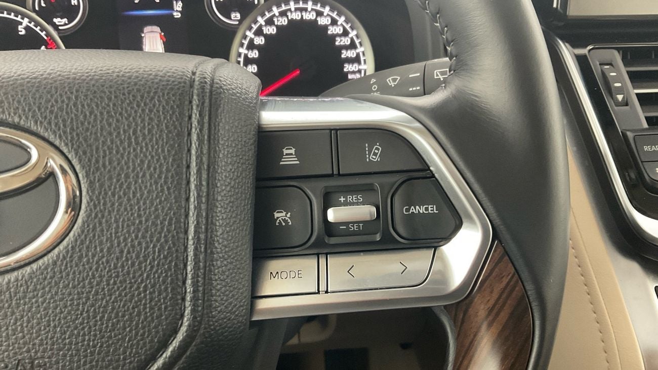 تويوتا لاند كروزر GXR | upto AED 20,000 Ramadan Discount | شامل الضمان | 0 ﺪﻔﻋﺓ ﺃﻮﻟﻯ