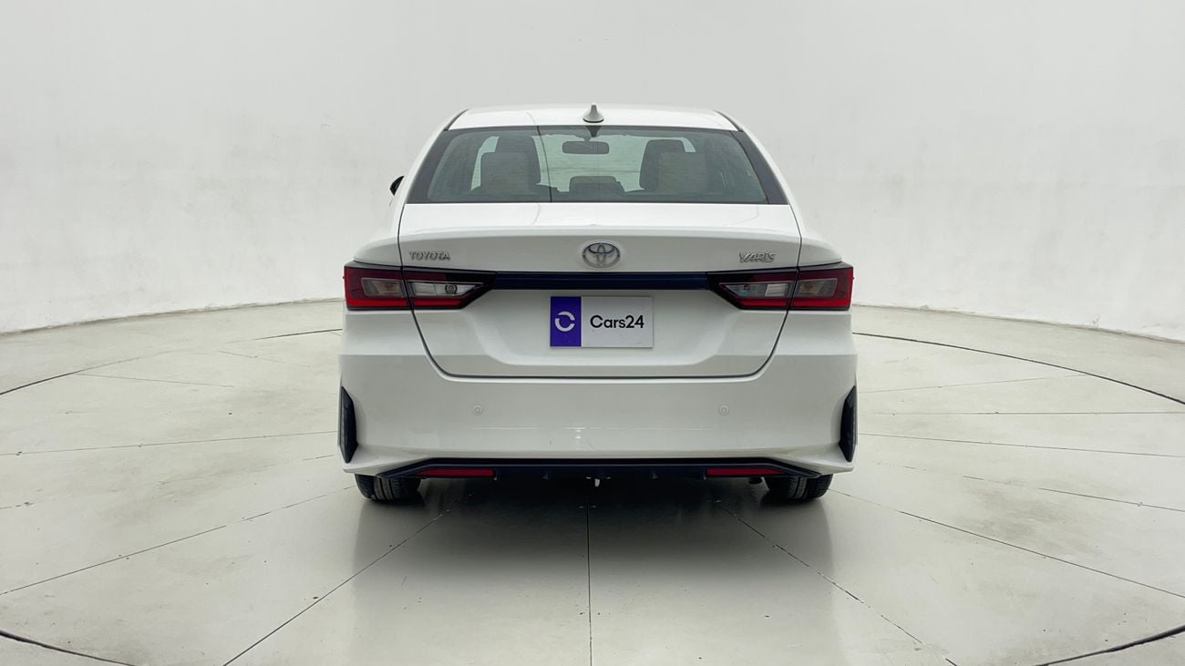 تويوتا يارس E 1.5 | بدون دفعة مقدمة | اختبار القيادة في المنزل