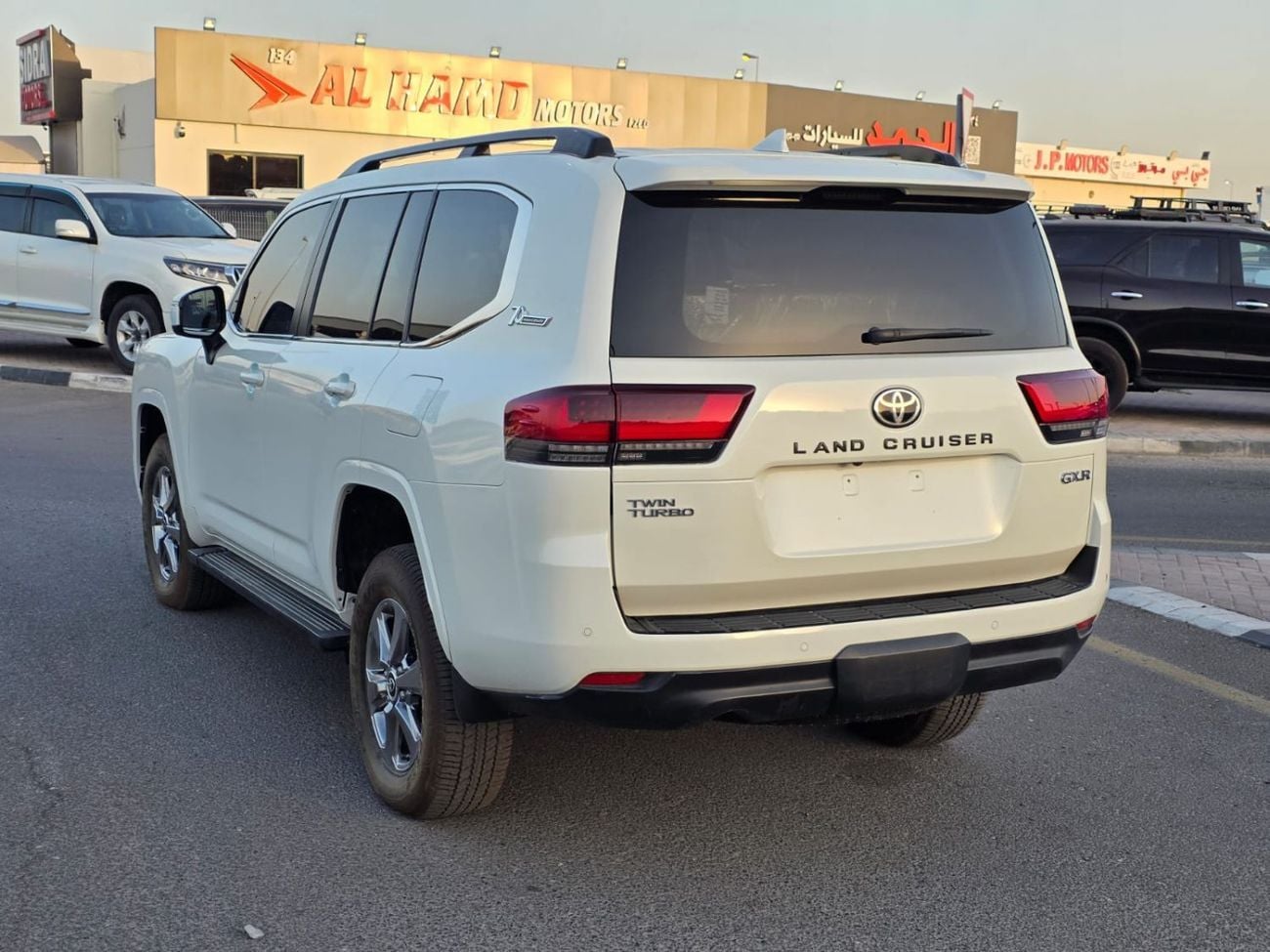Toyota Land Cruiser GXR diesel 3.3 liter right hand drive in side beige sunroof leather seats