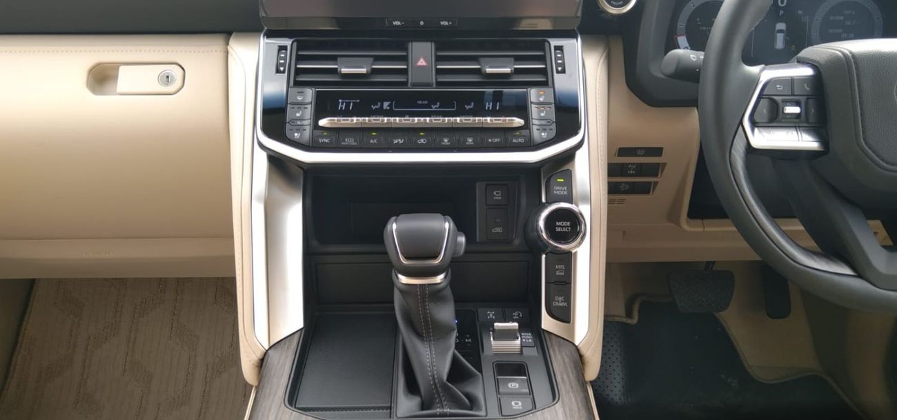 Toyota Land Cruiser Right-Hand drive Diesel Auto ZX full options