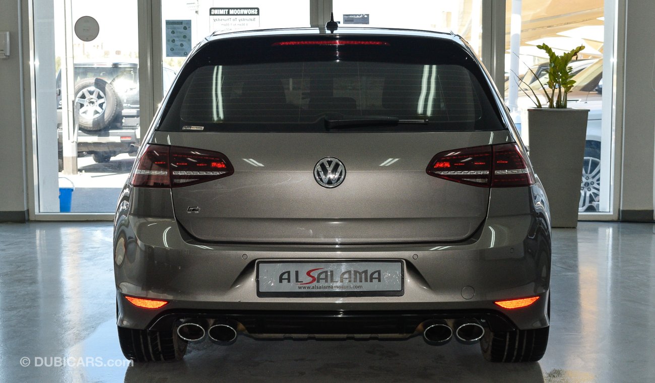 Volkswagen Golf R 4Motion