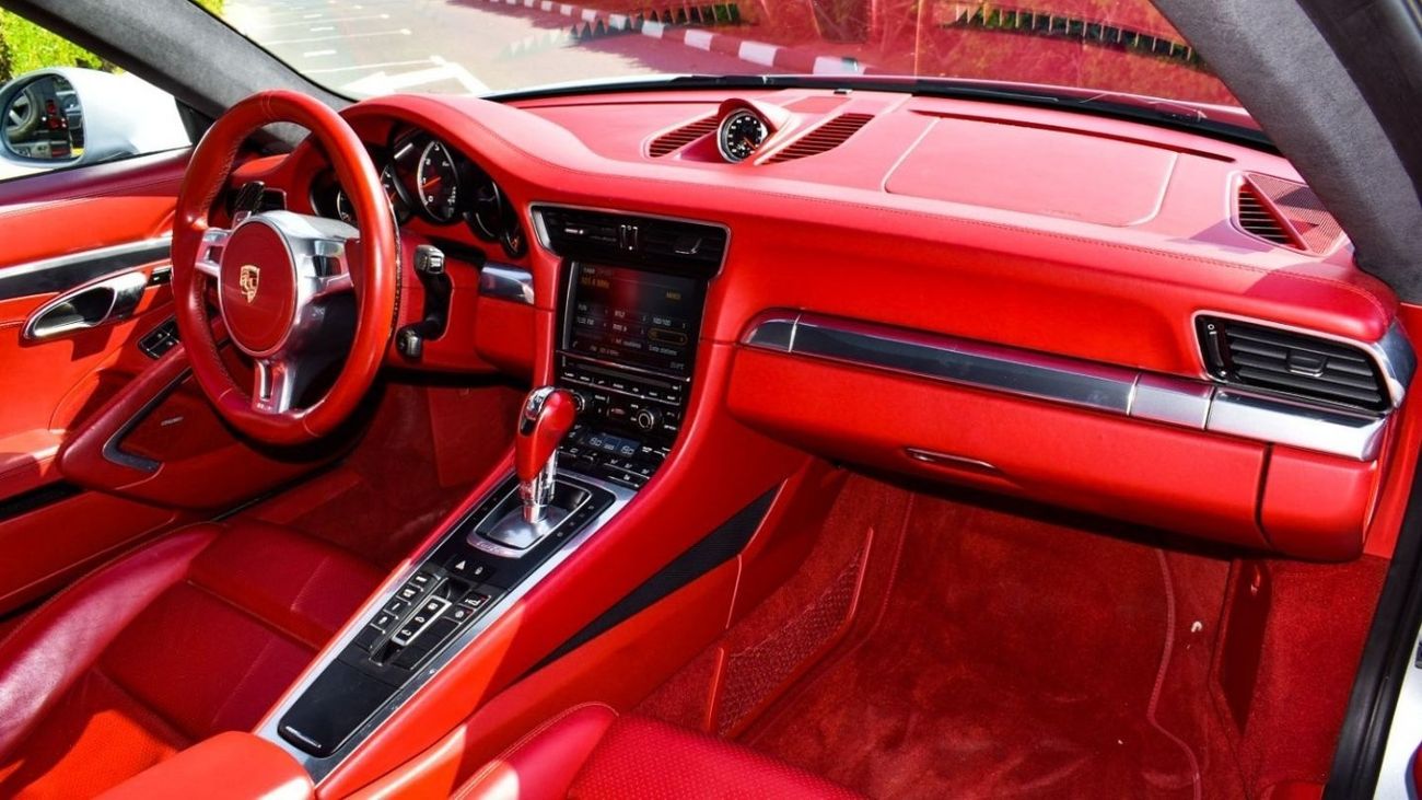 Used Porsche 911 Turbo Porsche Carrera 911 turbo / 2014 / GCC 2014 for