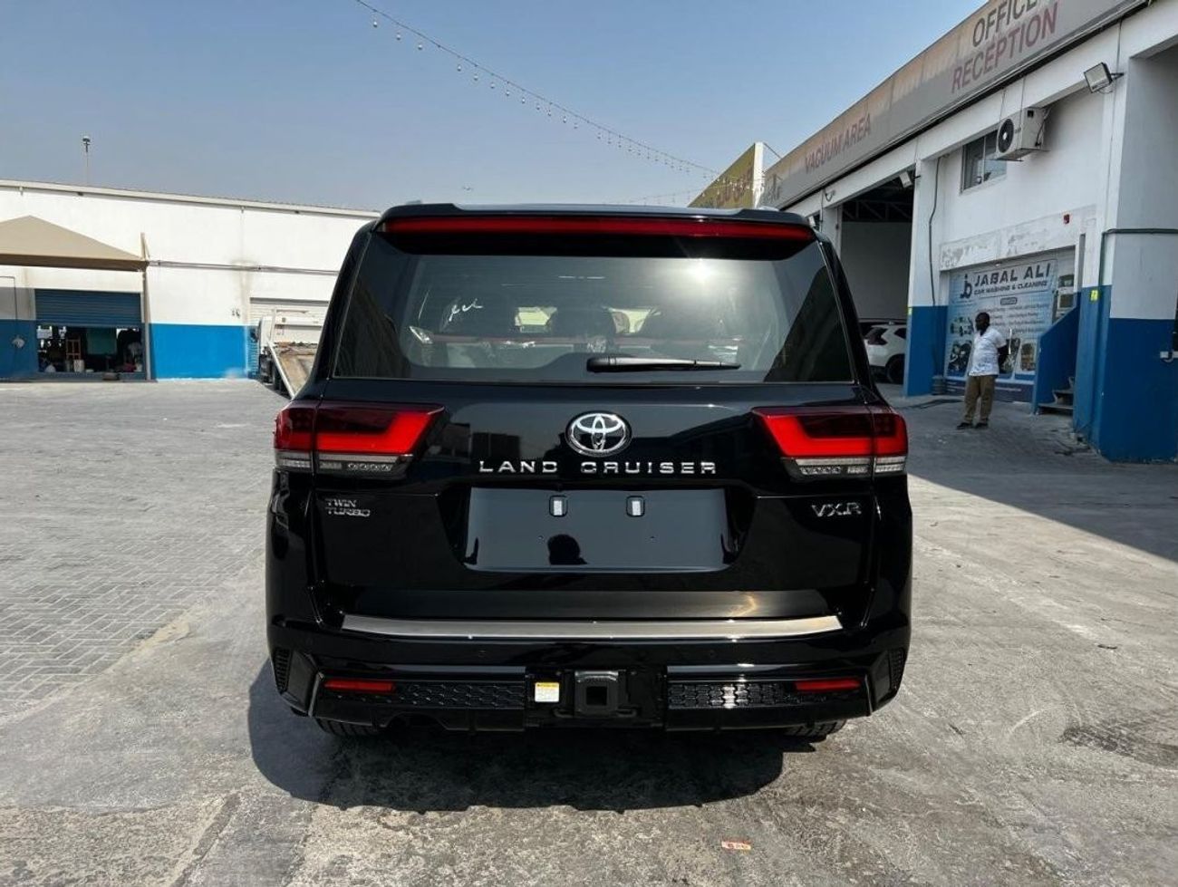 Toyota Land Cruiser 3.3L TT DIESEL VXR FULL OPTION