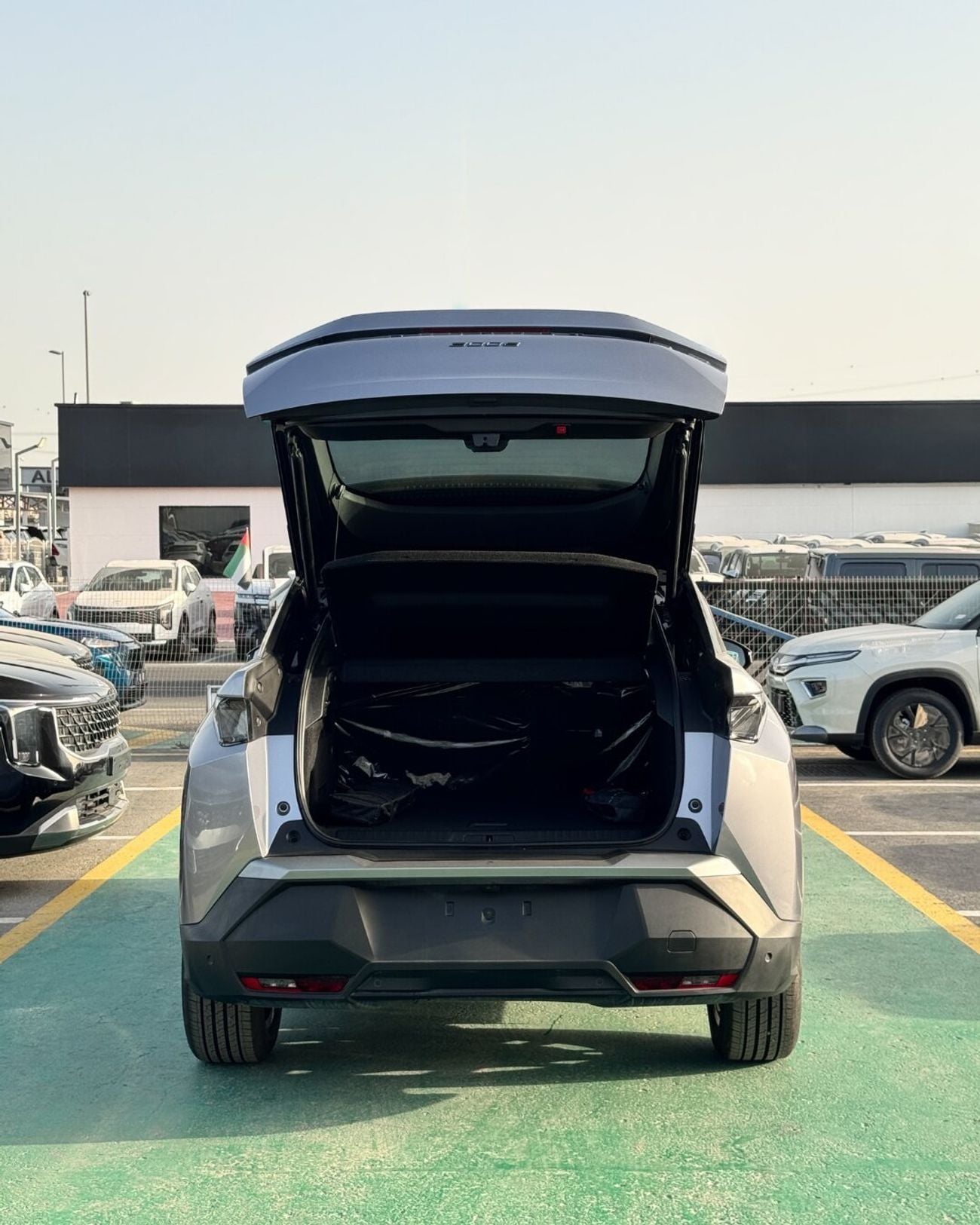 Peugeot 3008  NEW PEUGEOT 3008 - 1.6T - (2025 MODEL) GCC specs