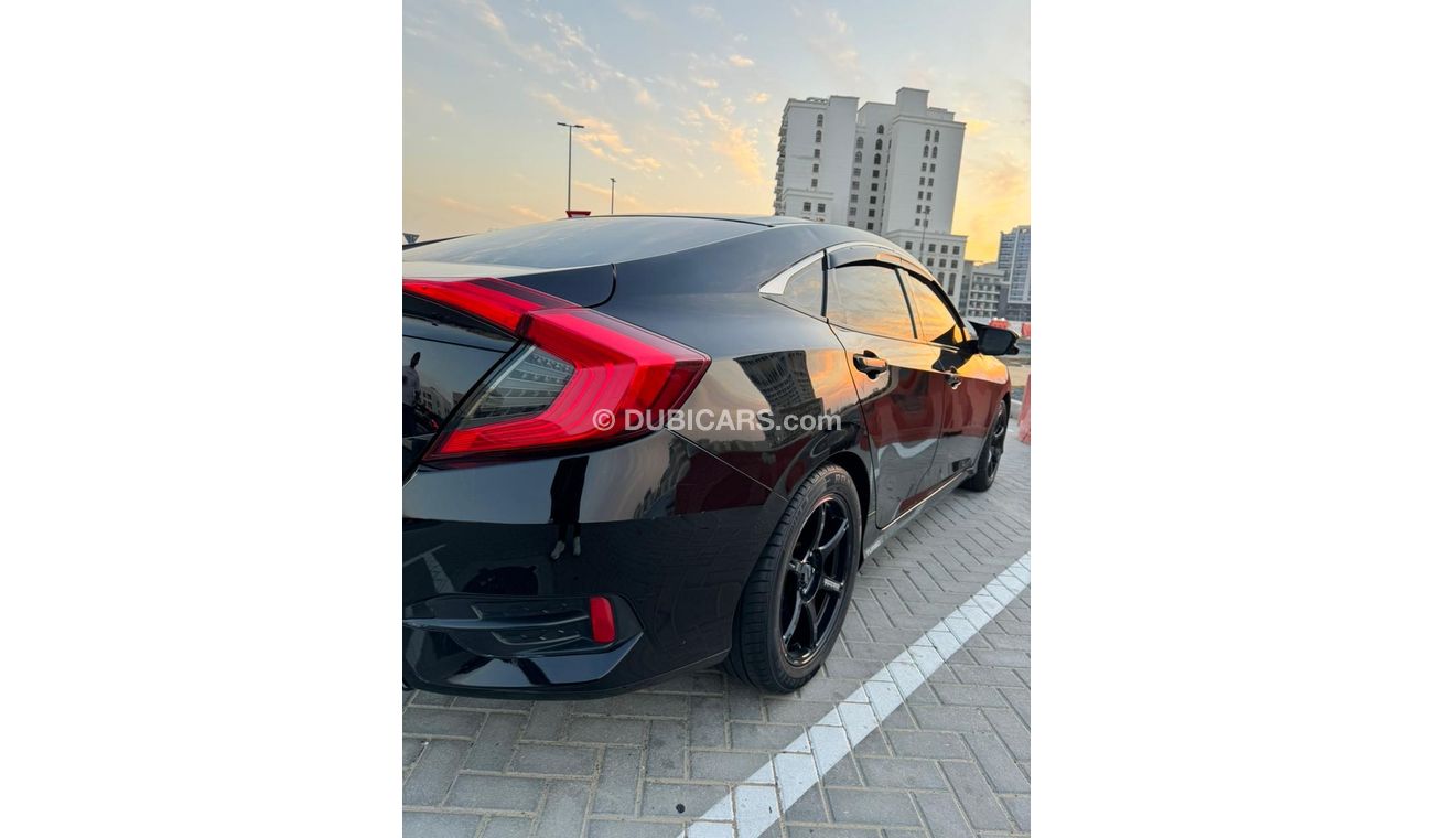 Honda Civic 1.5 Turbo engine