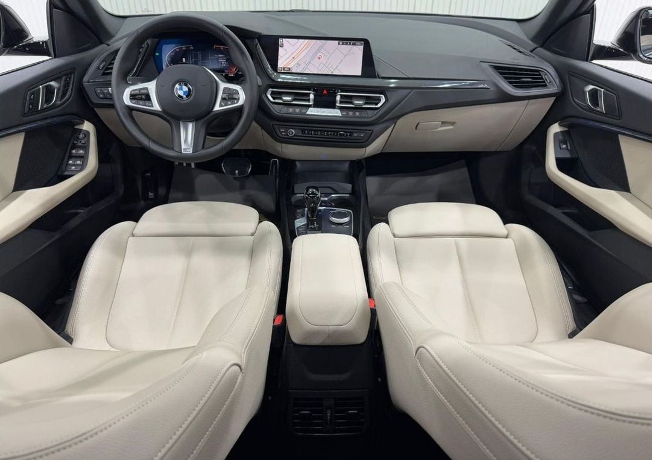 بي أم دبليو 218 M-Sport 2024 BMW 218i M-Sport, 2027 BMW Warranty, 2034 BMW Service Pack, Very Low Kms, GCC