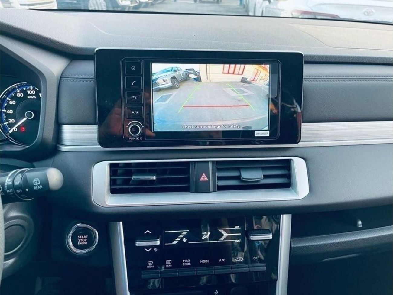 ميتسوبيشي إكسباندر MITSUBISHI XPANDER PREMIUM 1.5L 2024 MODEL 7 SEATS 59000 AED FOR EXPORT PRICE