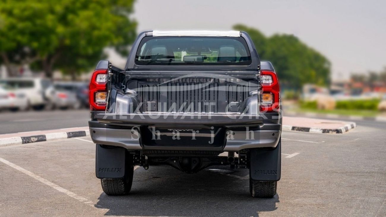Toyota Hilux Toyota Hilux DC Adventure 2.8D AT 4×4 MY2023