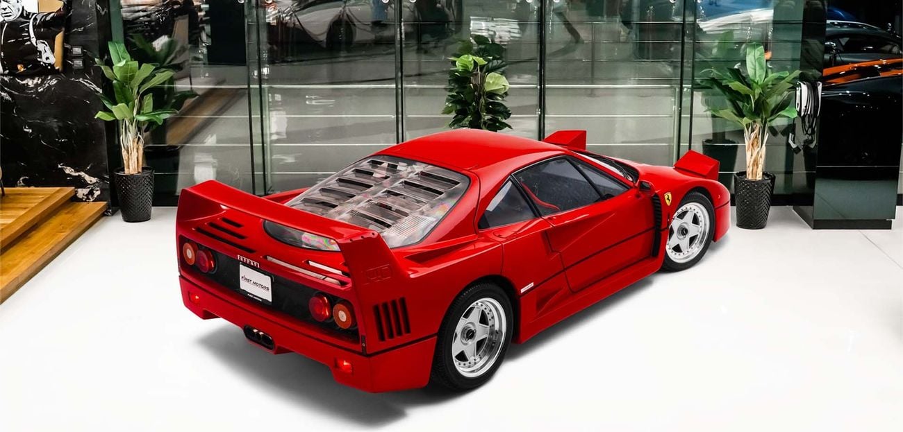 Ferrari F40 2.9L V-8 Twin-Turbocharged Engine