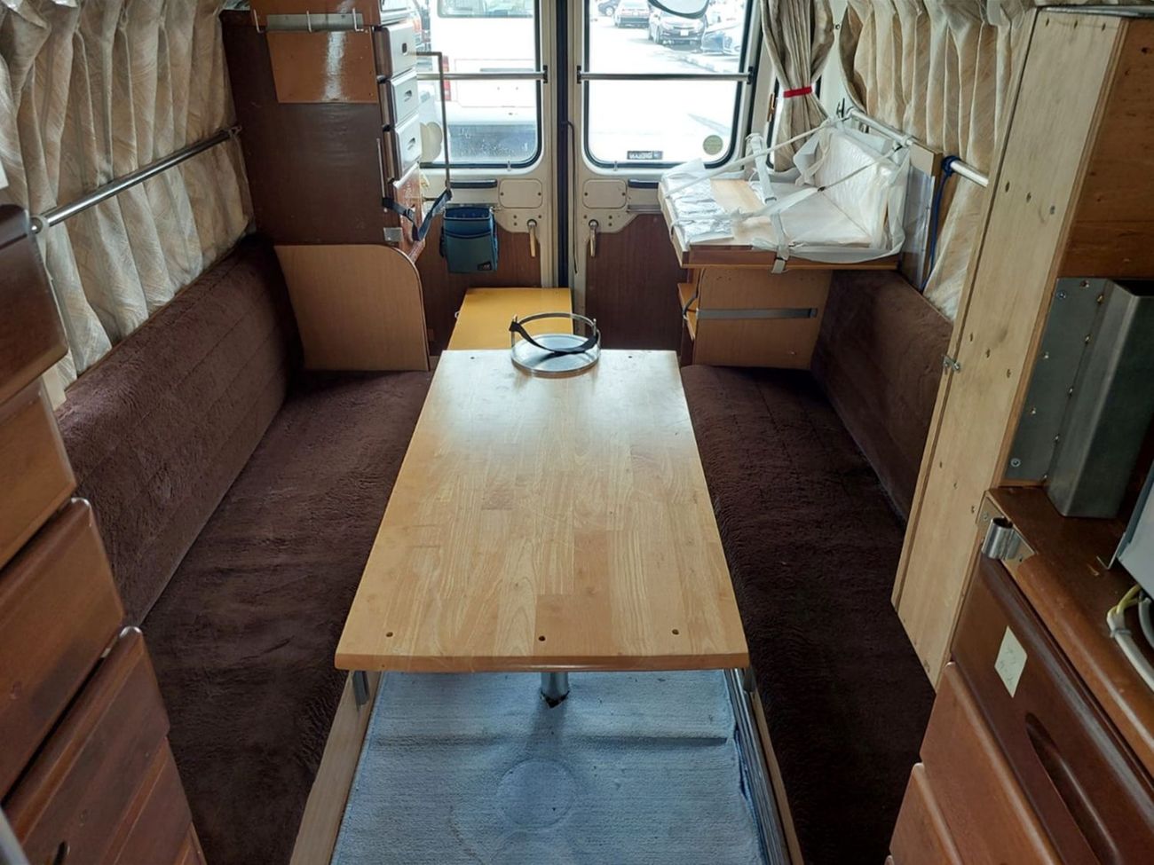 Nissan Civilian NISSAN CIVILIAN BUS RHD 1995 MODEL 4.1 L DIESEL MANUAL(PM35185)