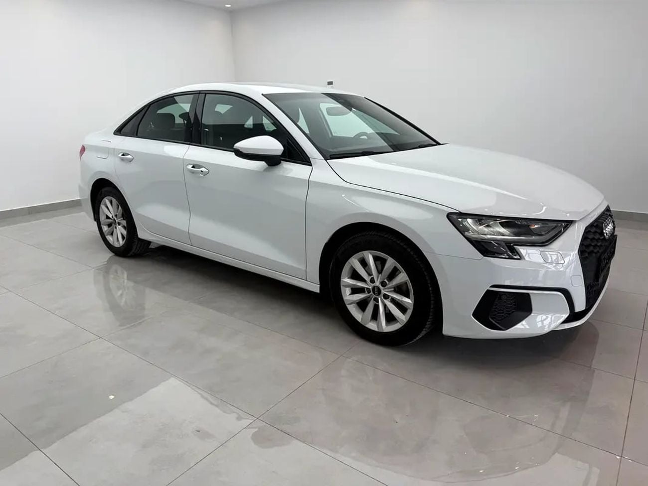 أودي A3 35 TFSI S Line 1.4L GCC Specs