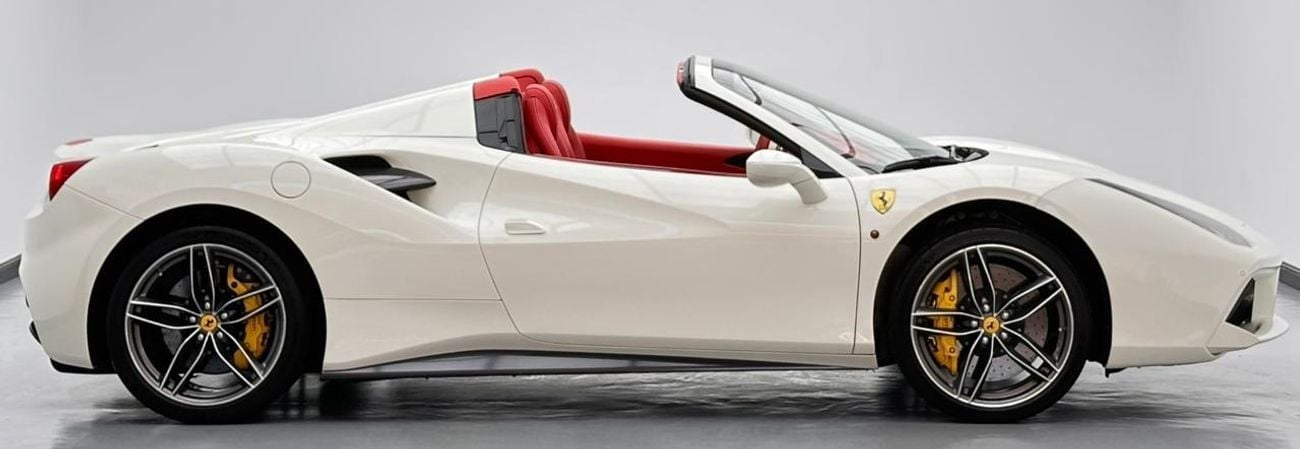 Ferrari 488 Spider 2017 Ferrari 488 Spider, Full Service History, Excellent Condition, GCC