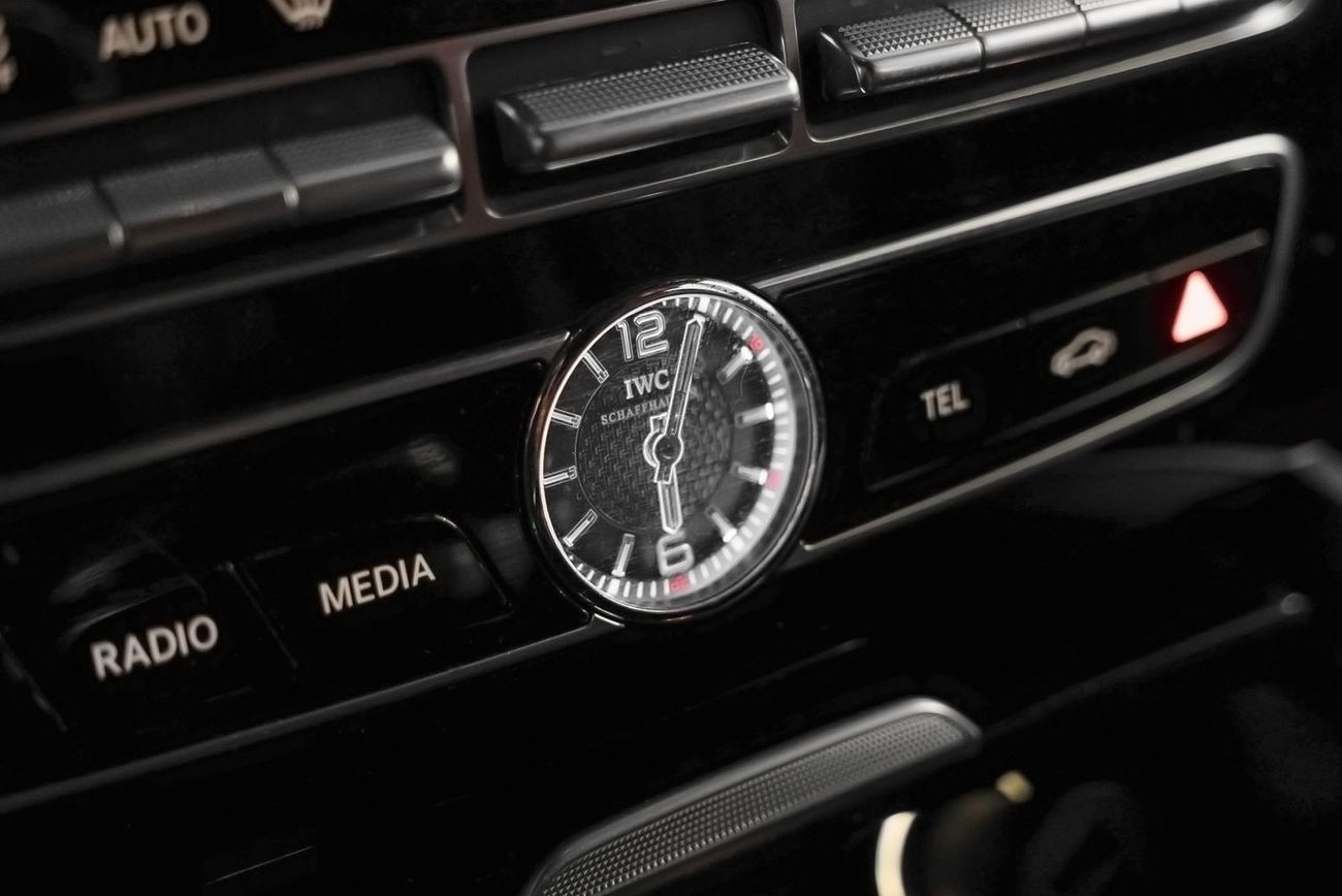 Mercedes-Benz G 63 AMG Std 4.0L