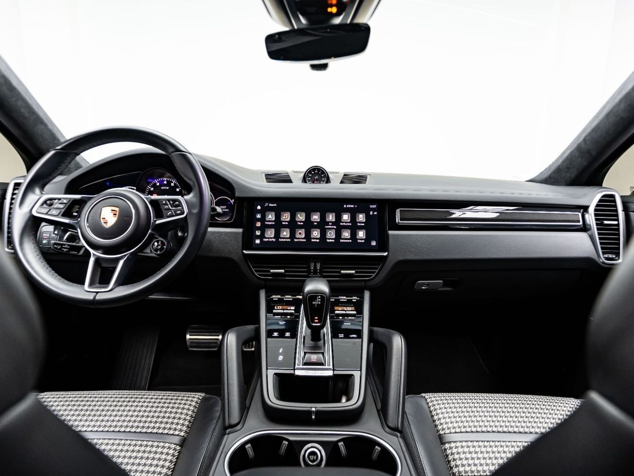 بورش كايان GTS Coupe