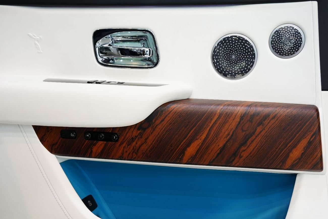 Rolls Royce Cullinan STANDARD VIP Seats w/ Entertainment Screens, Bespoke Audio, Panoramic Roof w/ Starlight!!