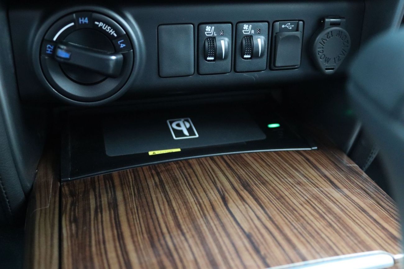 Toyota Fortuner 2023 TOYOTA FORTUNER VXR 2.8 DIESEL 4X4 **التصدير فقط خارج الخليج***EXPORT ONLY